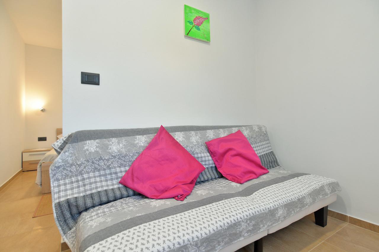 Apartments Elizabeta 1701 Fažana Buitenkant foto
