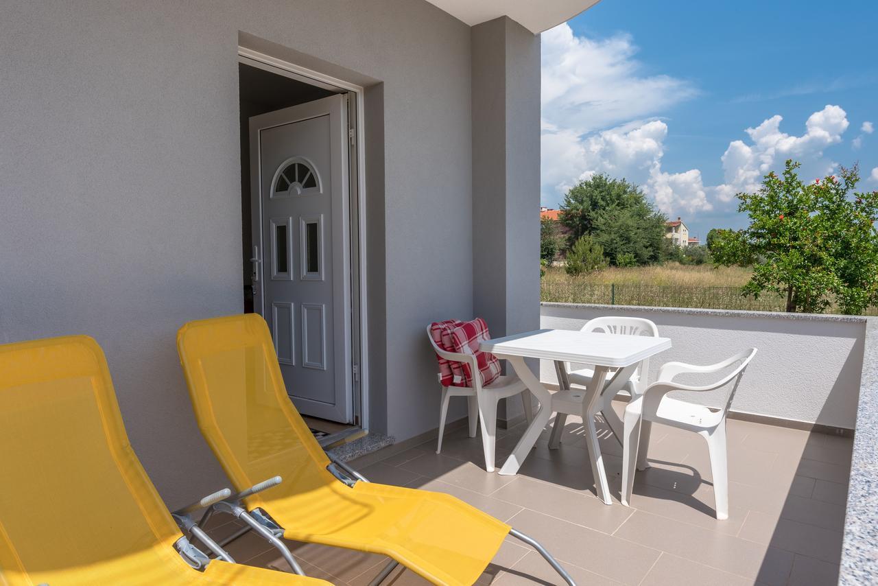 Apartments Elizabeta 1701 Fažana Buitenkant foto